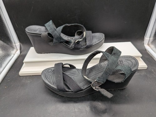 Crocs leigh wedge sandals - crocs,